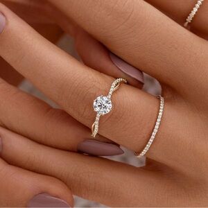 BOUTIQUE | 925 Sterling Silver Zircon Ring